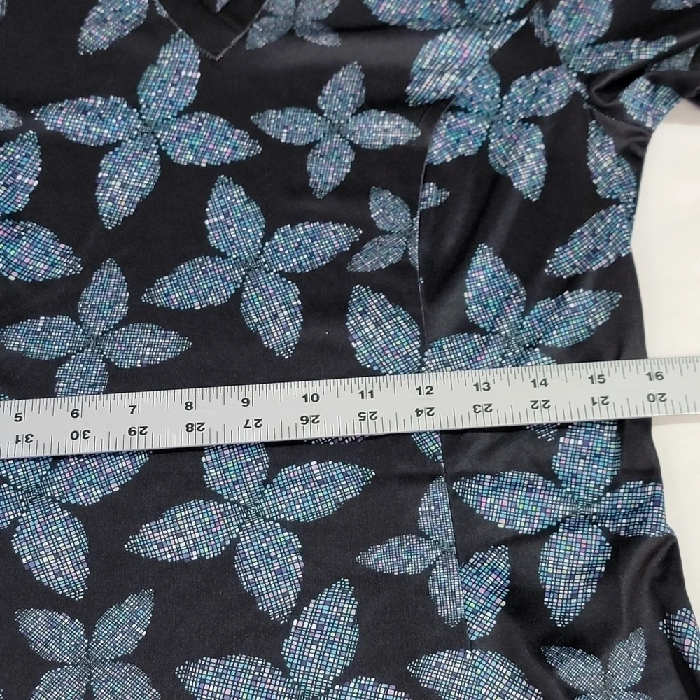 Ben Hogan Pixel Floral Dress In Caviar Size Small Short Sleeve Golf